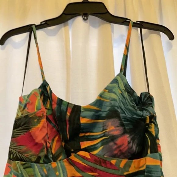 Romeo + Juliet Tropical Dress - Multi-Colored Print - M - NWT - Picture 5 of 7